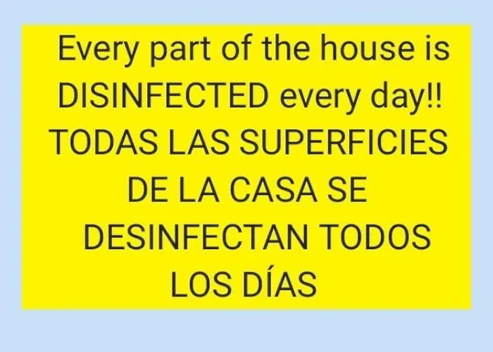 Gioly ホームステイ プエルト・デル・ロサリオ